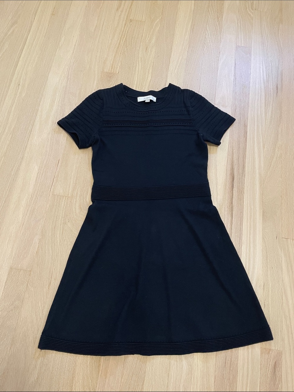 LOFT Black Short-Sleeve Knit Fit-and-Flare Dress